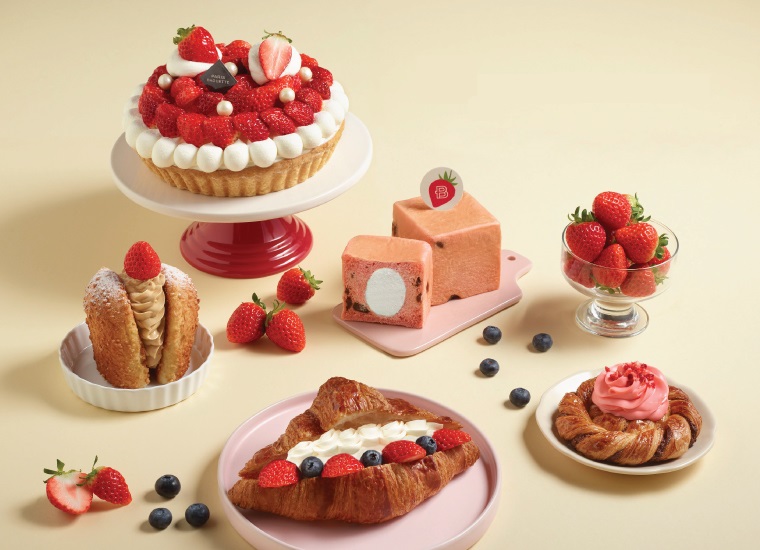 Paris Baguette's Very! Berry Strawberry Fair